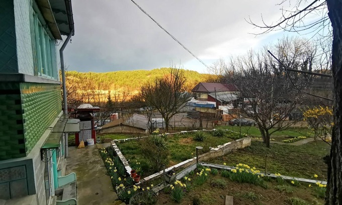 Scortoasa Other | 10 minutes to the Muddy Volcanoes! 5 bedrooms cozy Farmhouse pet-Friendly