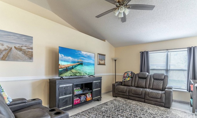Poinciana Other | 10% Off, Stay By July 31, 2023