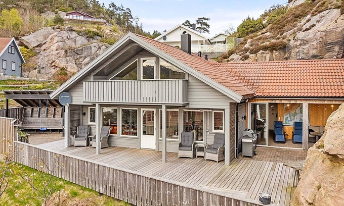 Lindesnes House | 10 person holiday home in Lindesnes-By Traum