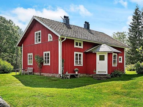 Gnosjo Municipality House | 10 person holiday home in SKILLINGARYD