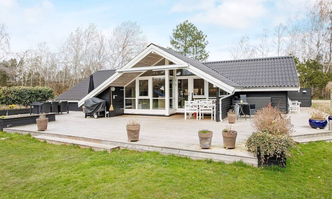 Stege House | 10 person holiday home in Stege