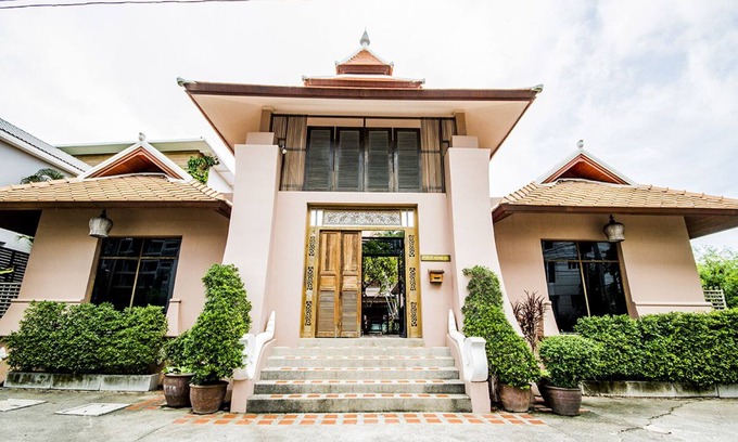 Jomtien House | 10 rooms pratamnak villa NEAR WALKING