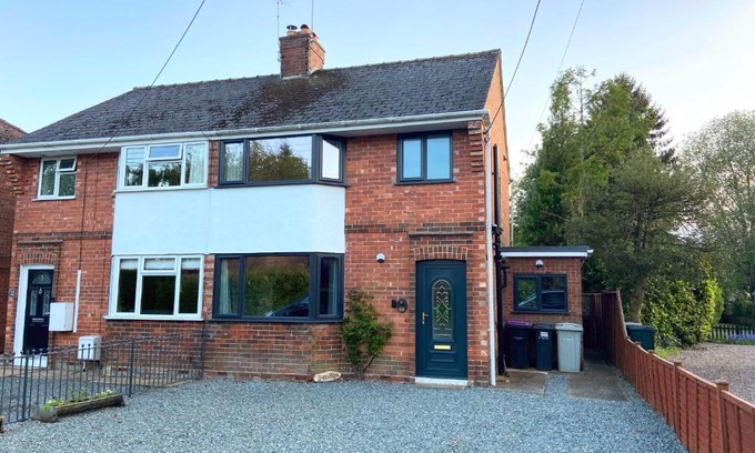 Woodhall Spa House | 10 Tarleton Avenue, Woodhall Spa