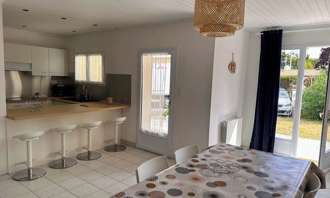 Les Moutiers-en-Retz House | 100 M DE LA Plage 100 DU Bourg