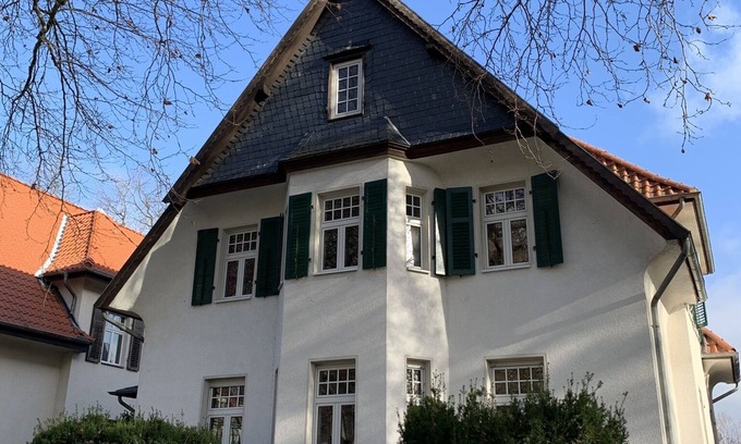 Quedlinburg Apartment | 100 sqm apartment in historic villa Am HeiligenBrunnen
