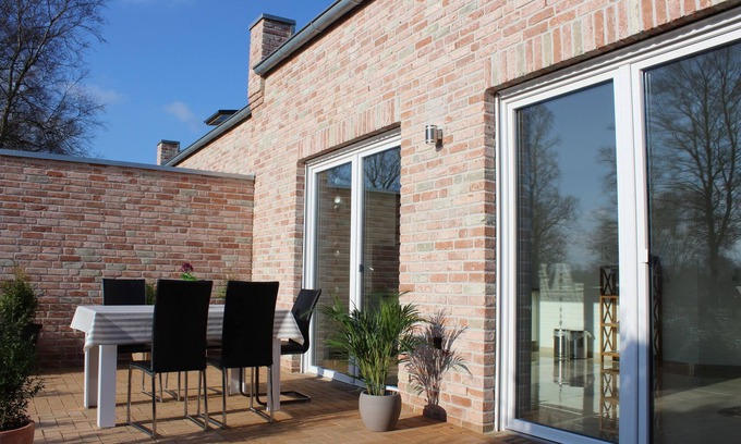 Rhauderfehn House | 100 sqm large, central and quiet holiday home in Rhauderfehn!