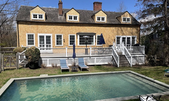 Lakeside Cottage | 100% WASHINGTON! PoshPadsCT "SHEARER"2HrsNYC, 3BR, Heated Pool, Ski, BBQ, 2FPs