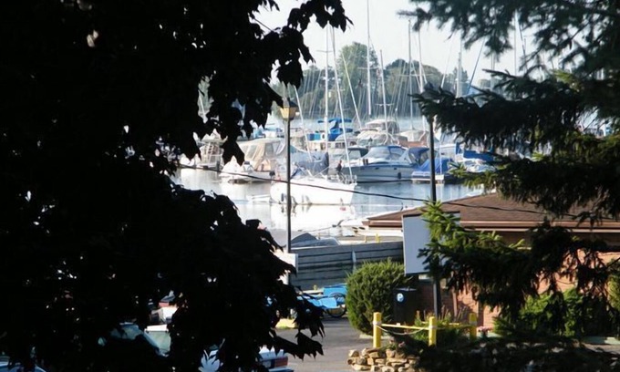 Gananoque Condo | 1000 Island Condo Getaway
