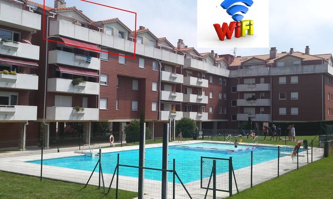 Castro Urdiales Condo | 100m2 penthouse with pool and terrace. Free wi-fi