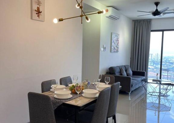 Kuala Lumpur Apartment | 100Mbps DesaPark MontKiara Publika Mitec Kepong Menjalara Segambut 7Pax