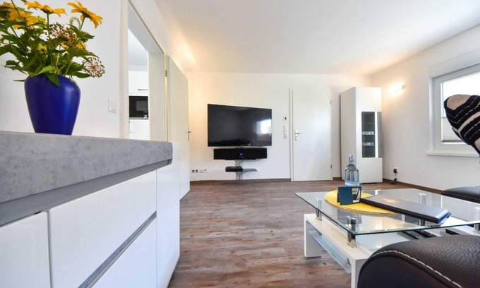 Kamminke House | 101 m² House ∙ 2 bedrooms ∙ 4 guests