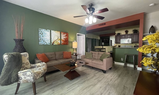 Spring Valley Condo | 101 Newly Remodeled and Super Clean Condominium - Minutes from the Strip