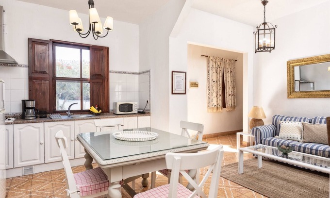 El Paso Cottage | 1018 - Sombrero Pico E