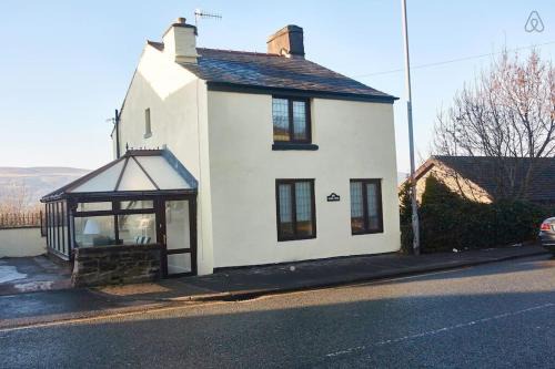 Stubbins House | 103 Whalley Road Ramsbottom