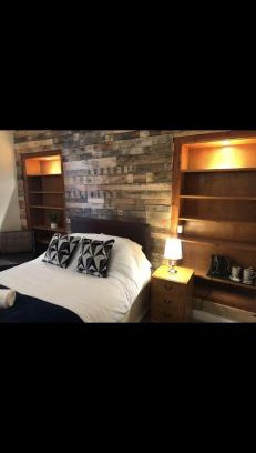 Sketty House | 106 Brynmill - Room 9 - Sea Views