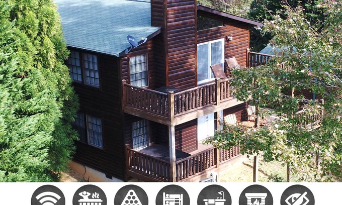 Sevierville Cabin | 107 m² Cabin ∙ 1 bedroom ∙ 6 guests