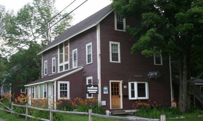 Ludlow Cabin | 11 BR, 7 Bth, 1/2 mile to Okemo, Hot Tub, on Ski Shuttle, King Bed, Walk to Town