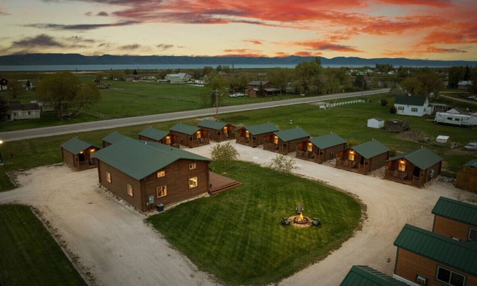 St. Charles Cabin | 11 cabins! 12 Bedrooms! Game Room! Hot tub! Family Reunion! Business Retreat! Sleeps 50+