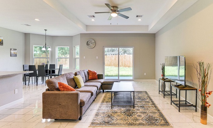 Northeast Houston House | 11 Mi to Dtwn Houston: Family Home w/Yard