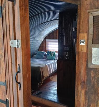 Helderberg Rural House | 11 Mountain Stream Hot Tub Self Catering