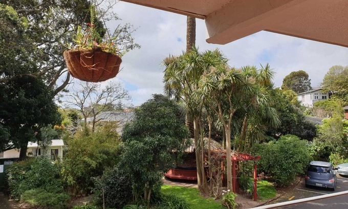 Mount Albert Apartment | 11 of 43 woodward road mount albert