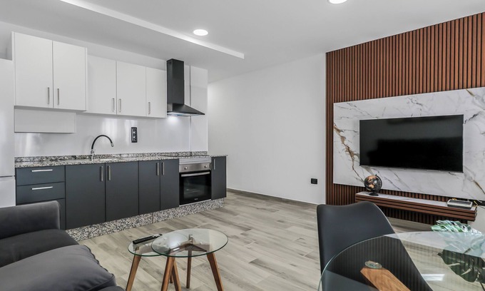 Santa Cruz de Tenerife Apartment | #11 Santa Cruz Kiko Residences