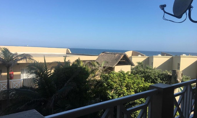 Selection Beach Apartment | 11 Waterfront Umdloti