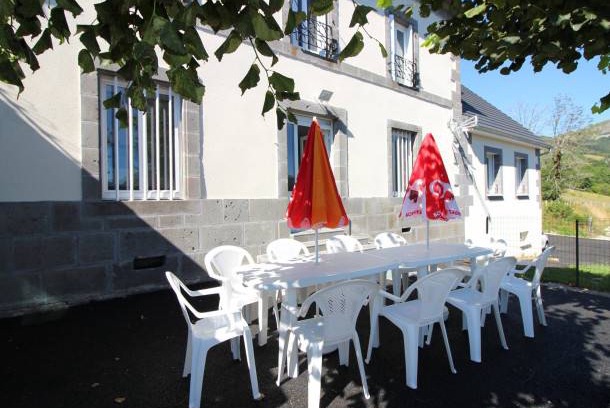 Murat-le-Quaire Apartment | 110 m² Apartment ∙ 3 bedrooms ∙ 7 guests