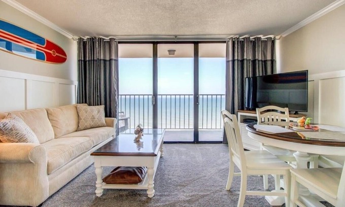 Wilmington Beach Condo | 1107 Surf's Up by Atlantic Towers