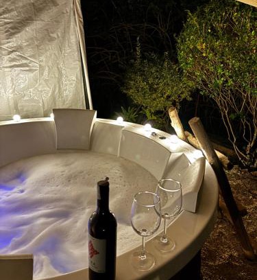 Kaul House | 1111 Villa - The Human Happiness project - MUKTESHWAR - - - - - - -Jacuzzi - Private Property with Garden and Orchard