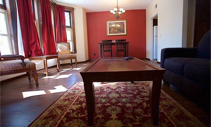 Madison Apartment | 114 State St # 1 Madison WI