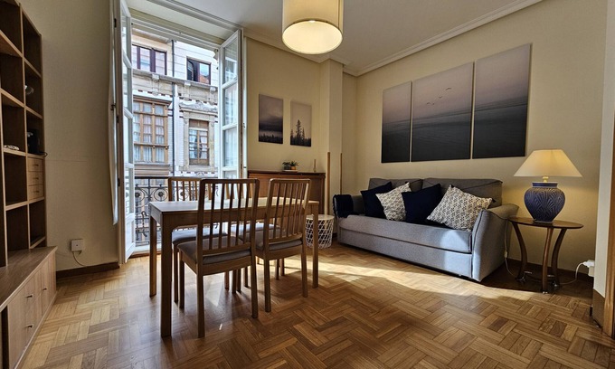 Gijon City Centre Apartment | 114A - Playa de San Lorenzo - Opc