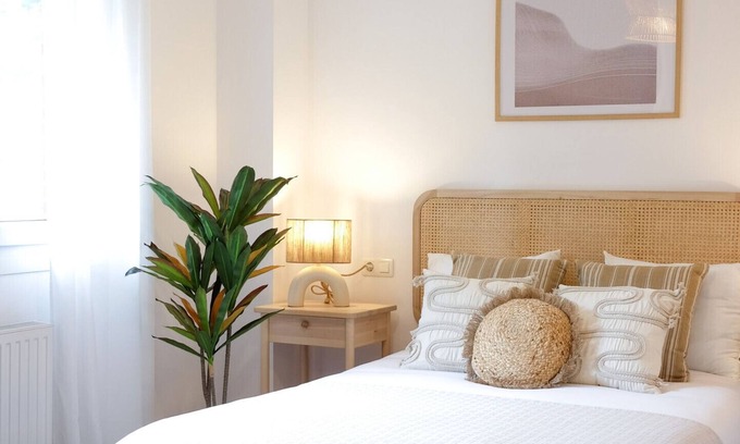 Castrillon Apartment | 11A02 Casa RTPG 6p