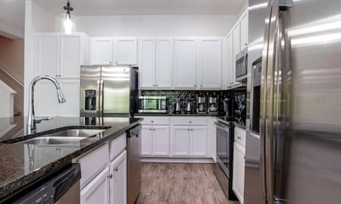 Indian Point House | 12 Bedroom Vacation Home