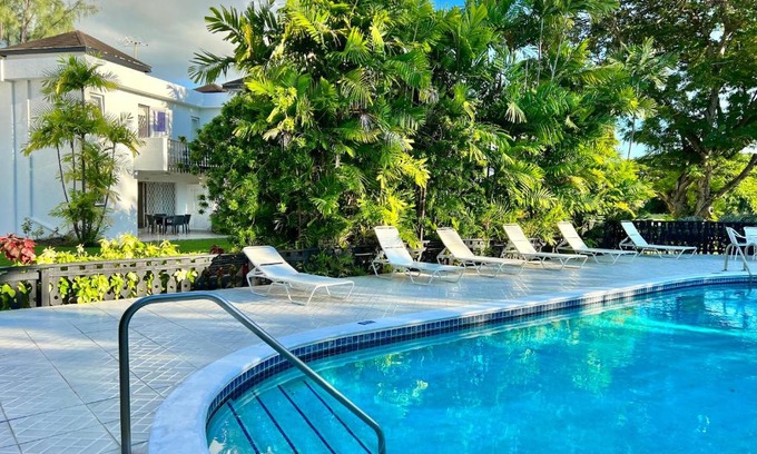 Blue Waters Apartment | 12 Foursquare Rockley Golf & Country Club