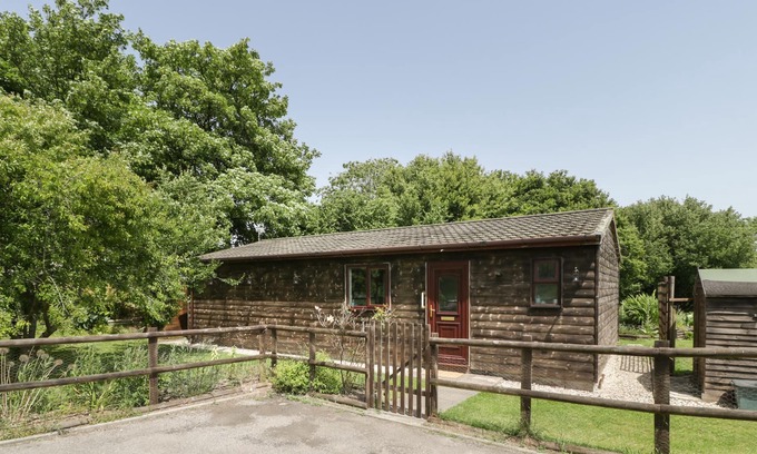 Corscombe Cottage | 12 LINHAY, pet friendly, with a garden in Beaminster