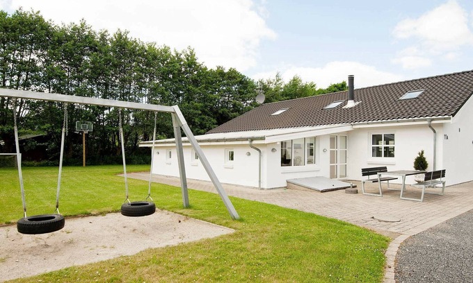 Lystrup House | 12 person holiday home in Egå