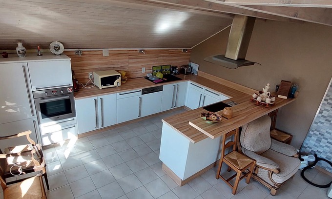 Plancher-Bas Apartment | 120 m² apartment in a quiet location close to Planche des Belles Filles