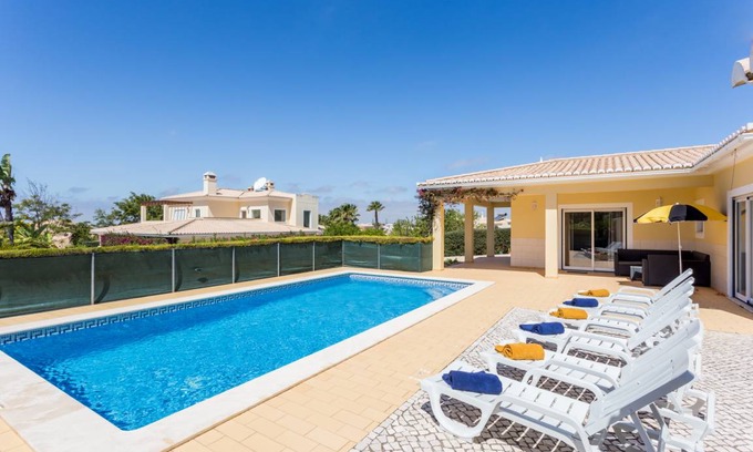 Luz Villa | 120 m² Villa ∙ 3 bedrooms ∙ 8 guests