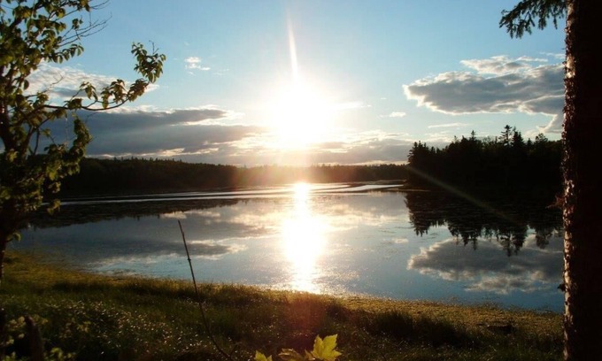 Souris Cottage | 120 Two BR Cottage located on Souris River w/hot tub