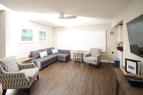 South Oceanside Apartment | 1202 South Pacific