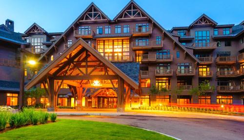 Stowe Area Resort | 1204 Lodge At Spruce Peak Ski In Ski In Ski Out King Studio By Stowe Mountain Rentals