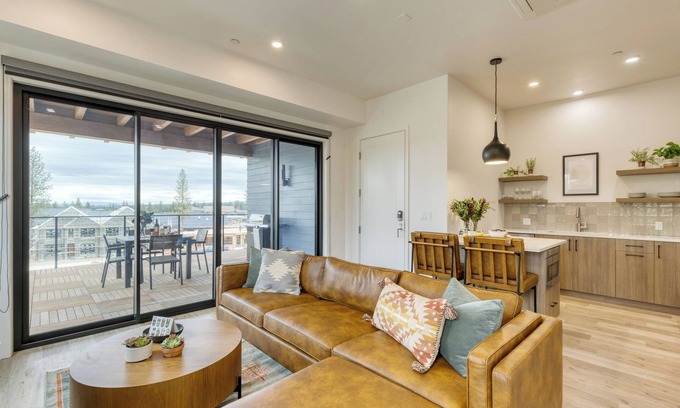 Bend House | 1216 Aerie #300 | Private Hot Tub w/View | Premier Downtown Location