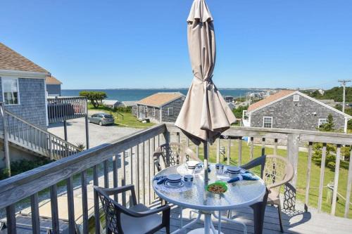 North Truro House | 12217 - Beautiful Views of Cape Cod Bay Access to Private Beach Easy Access to P-Town