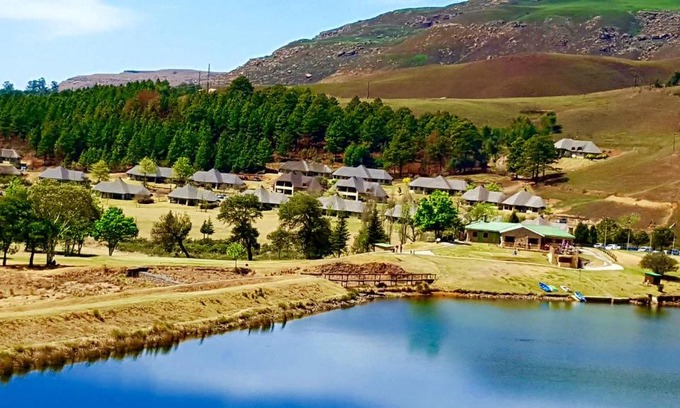 Drakensberg Gardens Ski Chalet | 124 Fairways Drakensberg Gardens