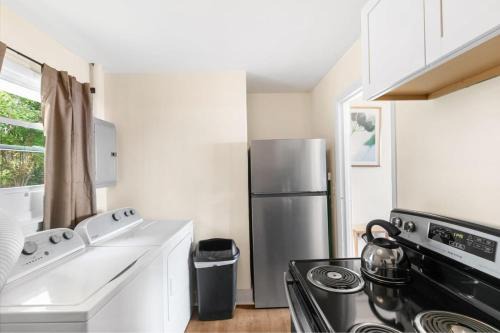 Norwood House | 12th Ave The Bricks - Unit 6