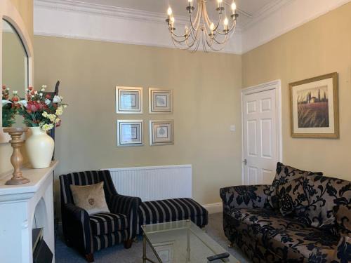 Kilnhurst House | 13 Hooton Cottage 3 Bed