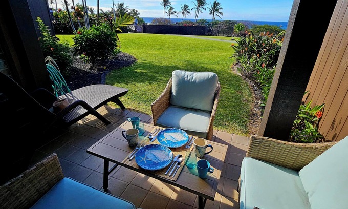 Punaluu Condo | #13 Ocean Views | 0 Bed, 1 Bath