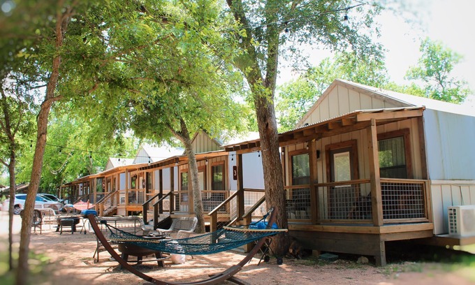 Seguin House | #13 Son's Geronimo - Birdhouse Cabin