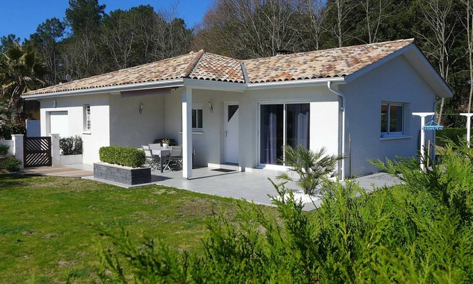 Tosse Other | 130 m² Accommodation ∙ 3 bedrooms ∙ 6 guests